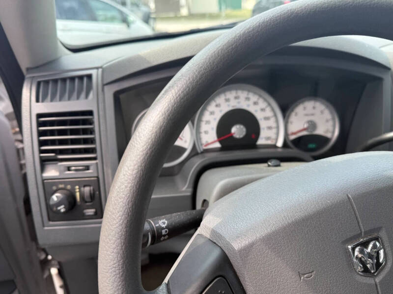 2006 Dodge Dakota SLT