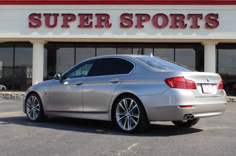 2016 BMW 5 Series 528i