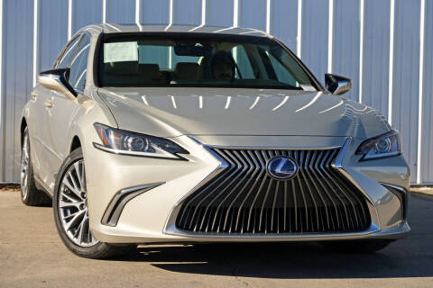 2020 Lexus ES 300h