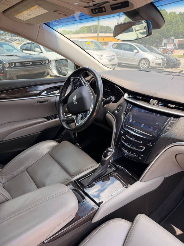 2017 Cadillac XTS Luxury