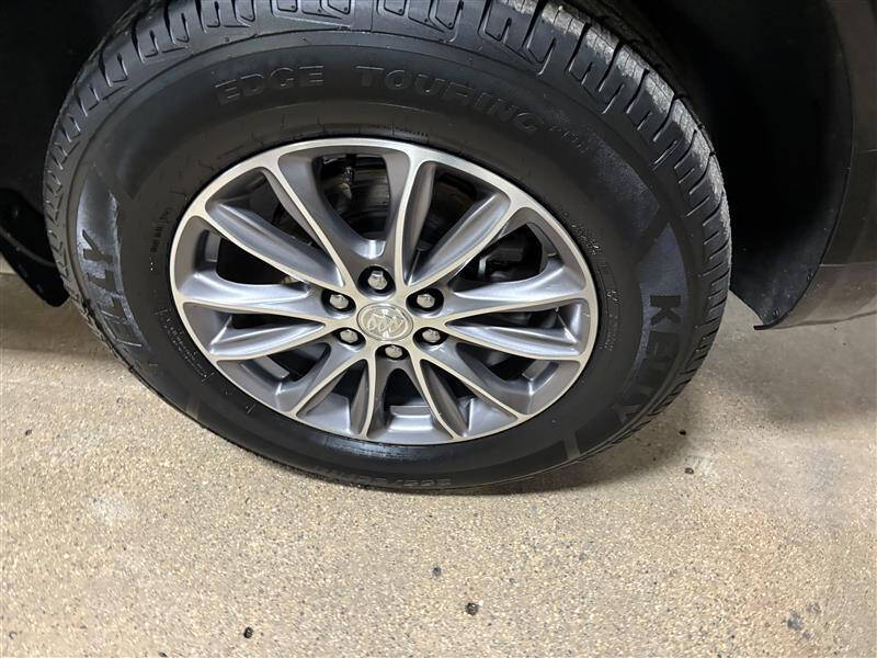 2022 Buick Enclave Essence