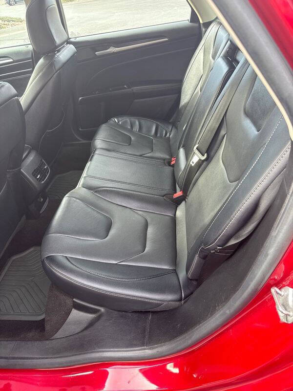 2020 Ford Fusion Titanium