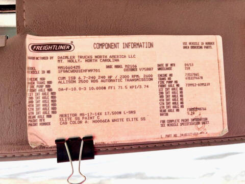 2014 Freightliner M2 106