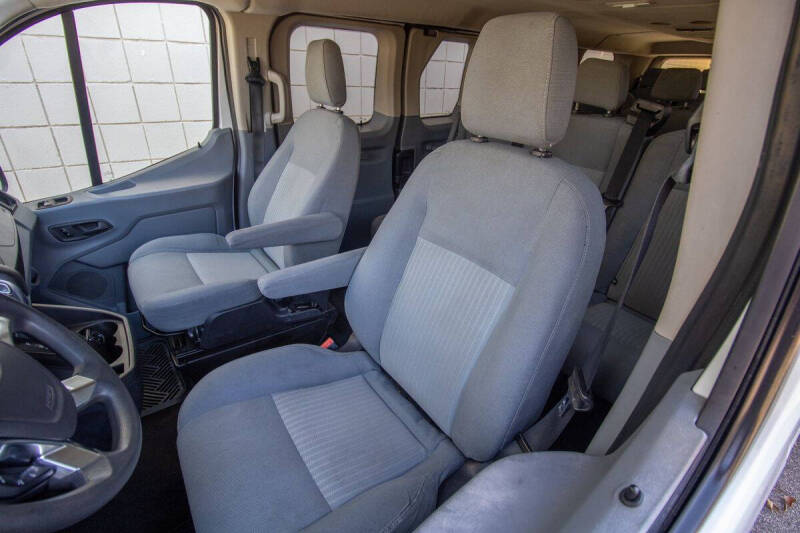 2015 Ford Transit 350 XLT