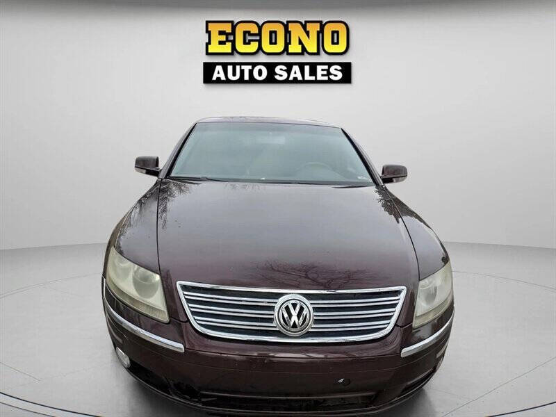 2004 Volkswagen Phaeton V8