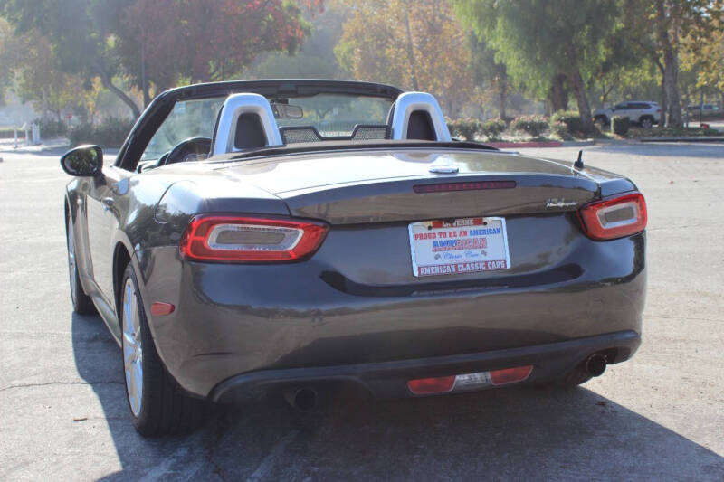 2017 FIAT 124 Spider Lusso
