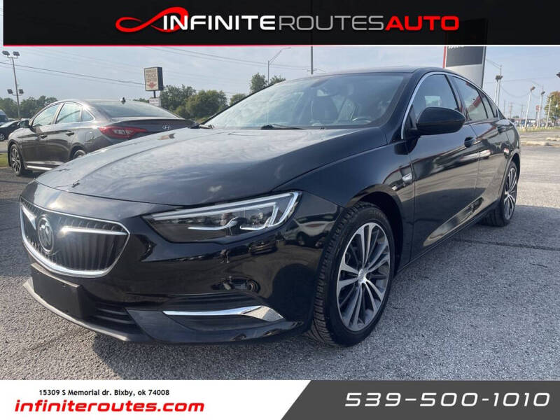 2018 Buick Regal Sportback Essence's photo