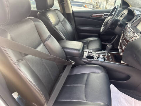 2014 Nissan Pathfinder Platinum