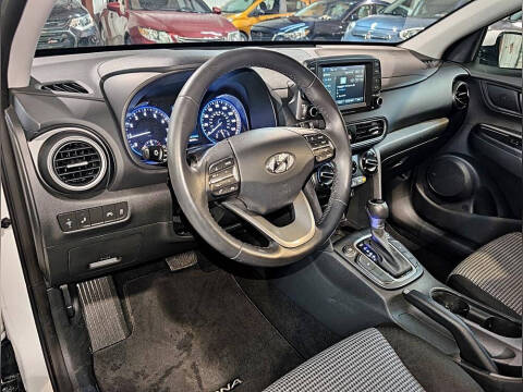 2021 Hyundai Kona SEL Plus