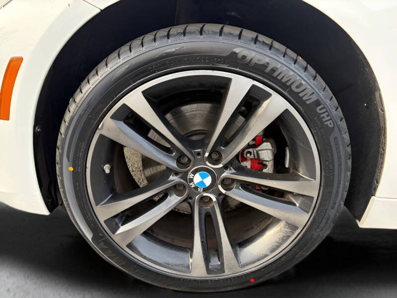 2018 BMW 3 Series 330i xDrive