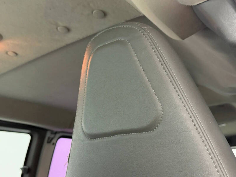 2023 Chevrolet Express LS 3500