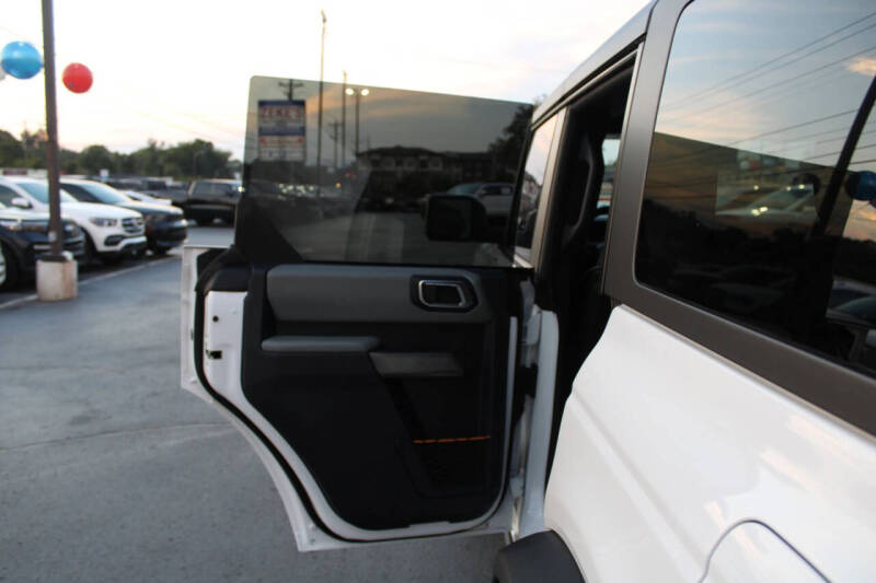 2023 Ford Bronco Badlands Advanced