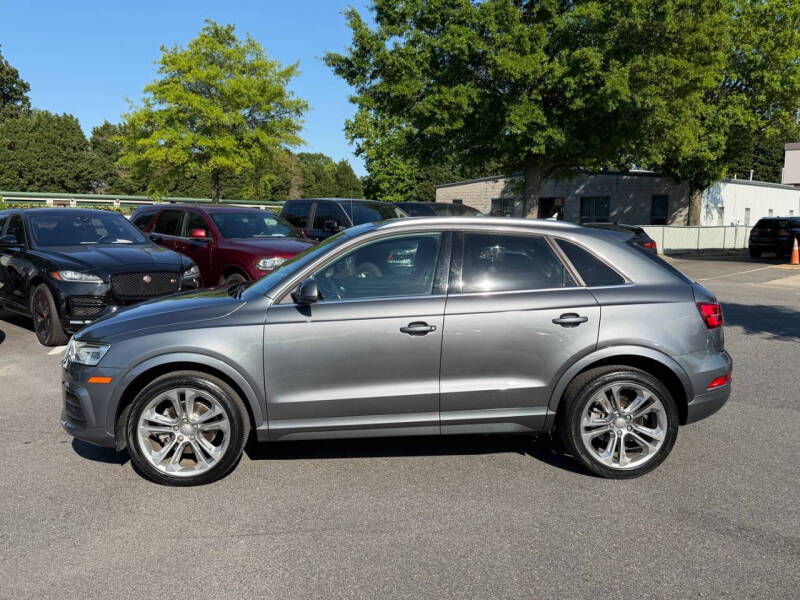 2017 Audi Q3 2.0T quattro Premium Plus