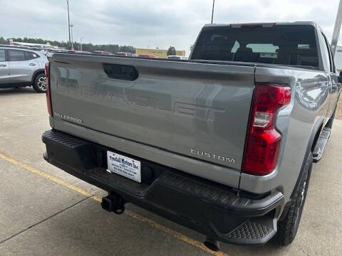 2026 Chevrolet Silverado 2500HD Custom