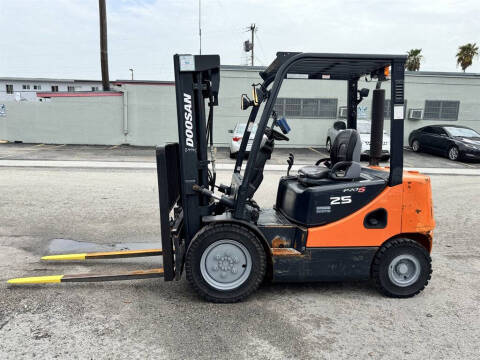 2007 Doosan D25s-5