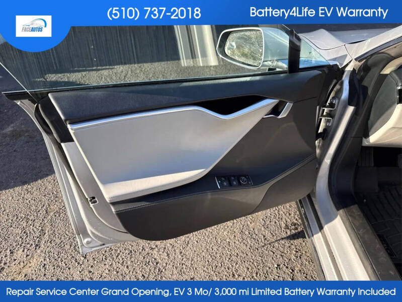 2014 Tesla Model S