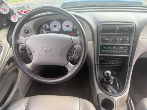 2000 Ford Mustang GT