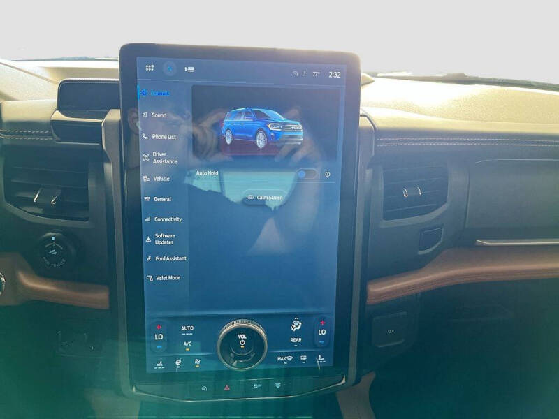 2024 Ford Expedition Platinum