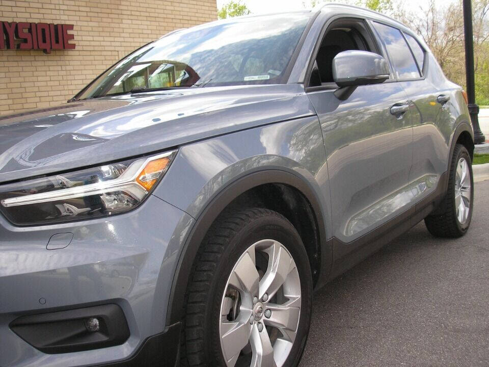 2022 Volvo XC40 for sale at Gesswein Auto Sales in Shakopee, MN