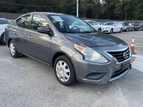 2019 Nissan Versa SV
