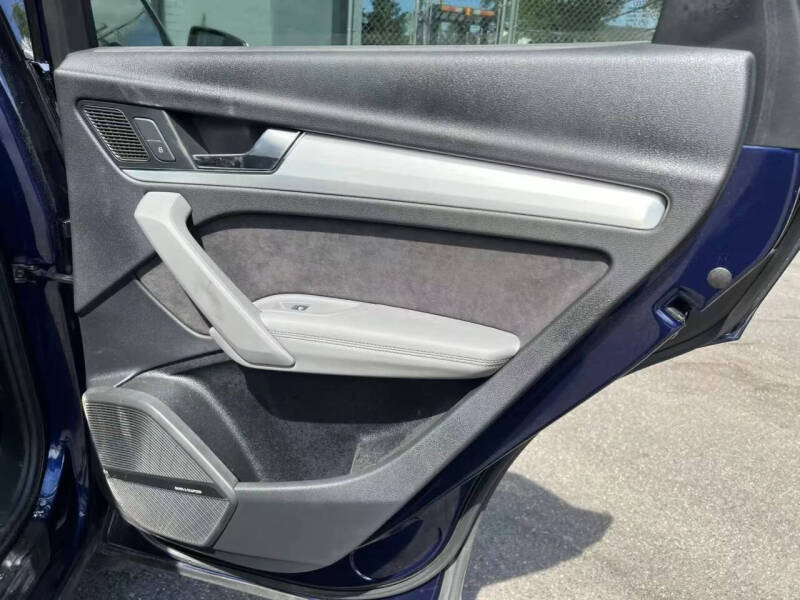 2019 Audi SQ5 3.0T quattro Premium Plus