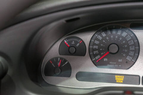2004 Ford Mustang Mach 1 Premium