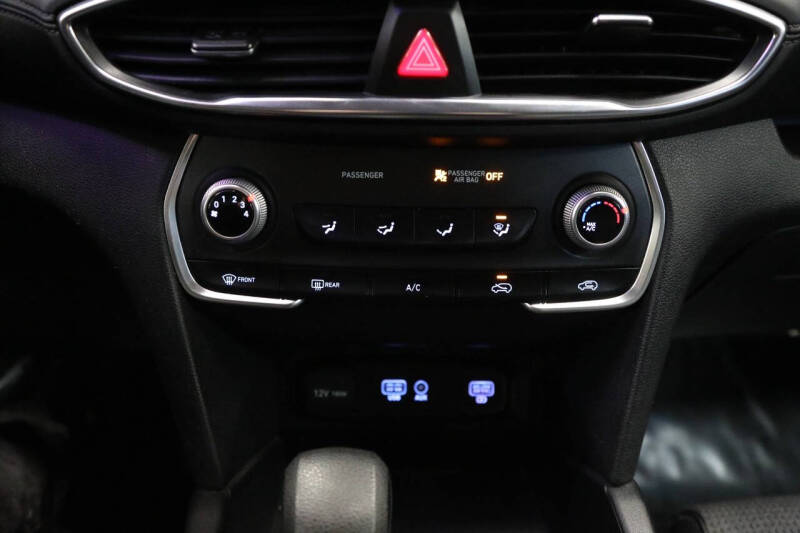 2020 Hyundai Santa Fe SE