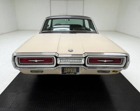 1964 Ford Thunderbird