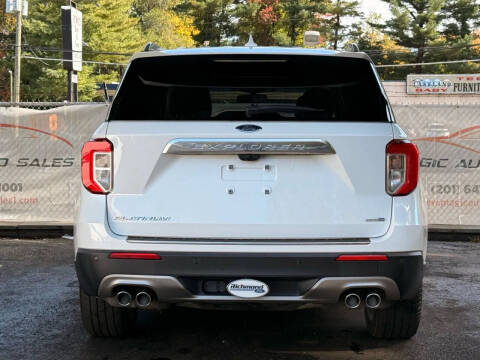 2020 Ford Explorer Platinum