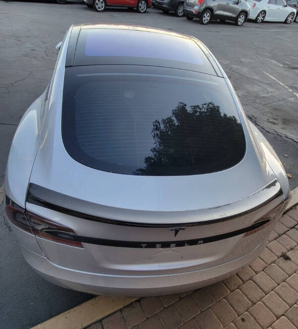 2016 Tesla Model S 75D