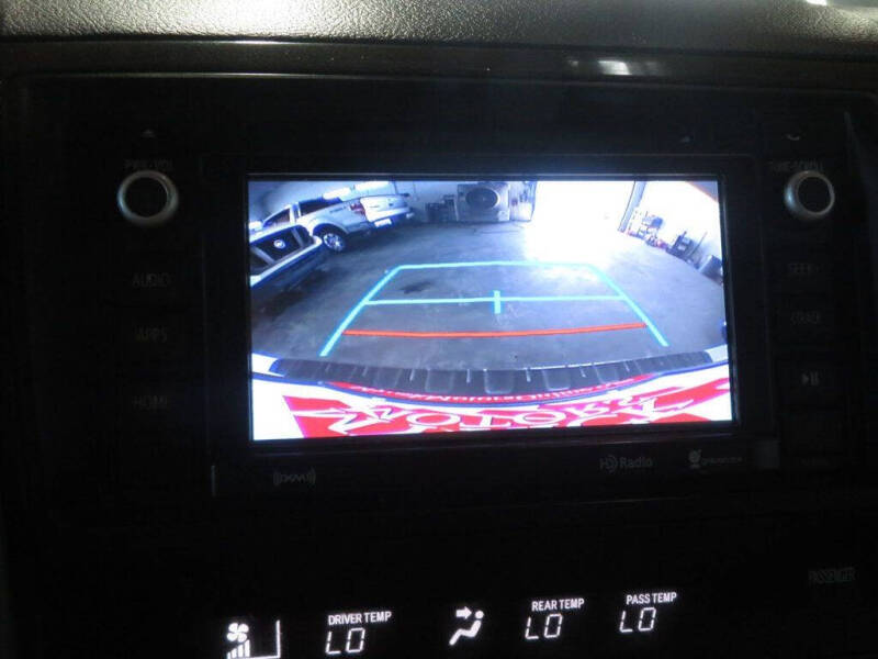 2016 Toyota Sequoia SR5