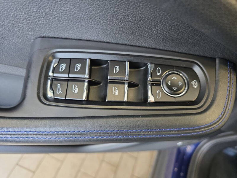2023 Porsche Macan S