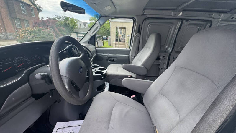 2008 Ford E-Series E-150