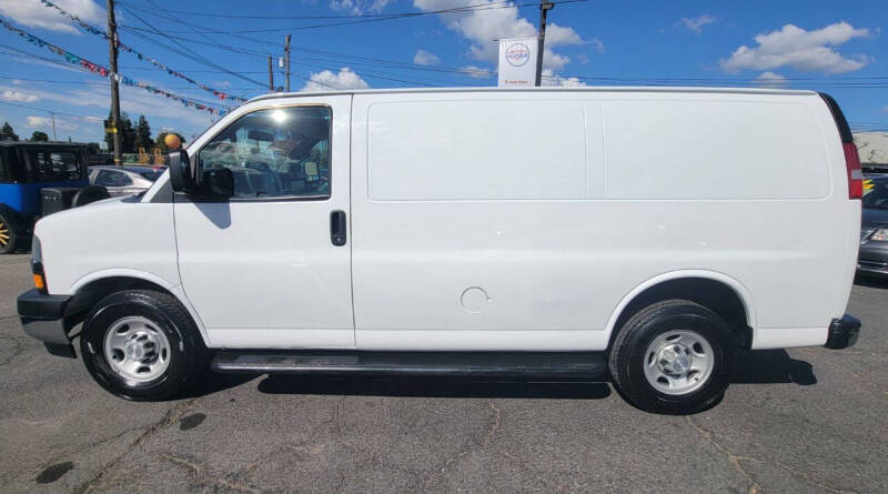 2019 Chevrolet Express 2500