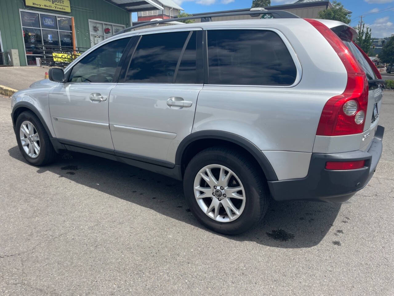 2005 Volvo XC90 for sale at Paradise Coach in Newberg, OR