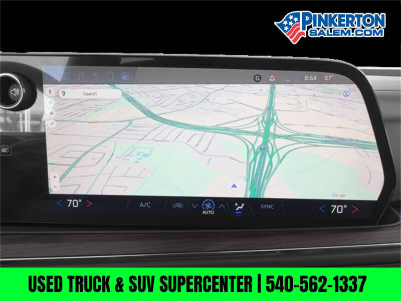 2025 Chevrolet Suburban LS