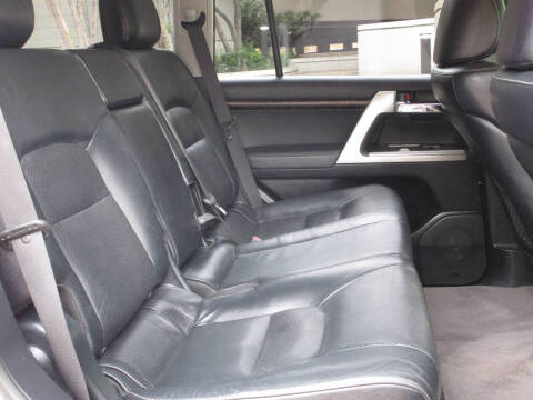 2014 Toyota Land Cruiser