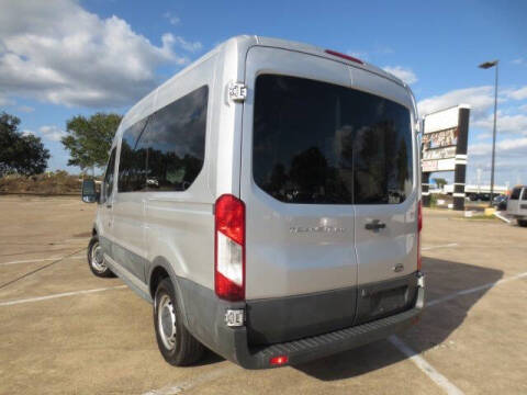 2016 Ford Transit 150 XLT