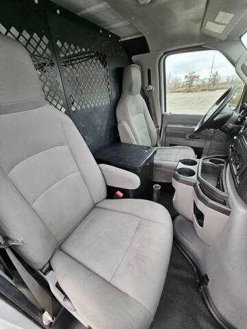 2013 Ford E-Series E-150