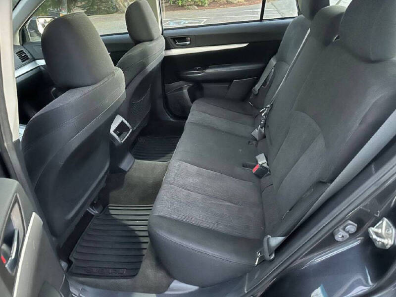 2013 Subaru Outback 2.5i