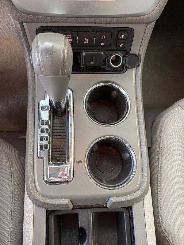 2016 GMC Acadia SLE-2