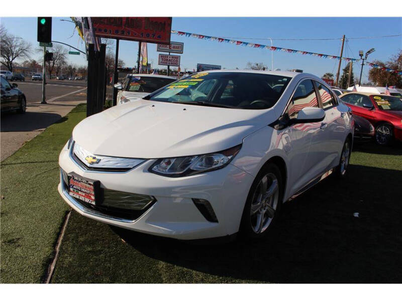 2018 Chevrolet Volt for sale at MERCED AUTO WORLD in Merced CA