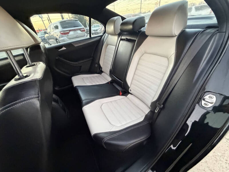 2016 Volkswagen Jetta 1.8T Sport