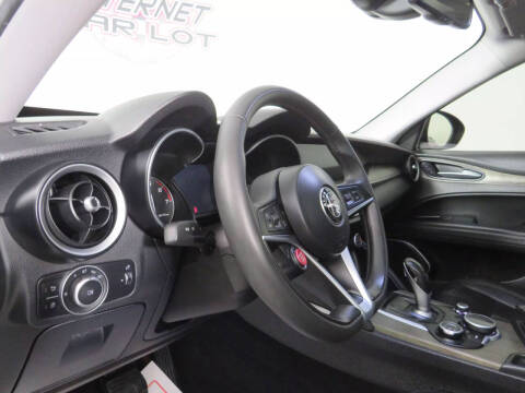 2018 Alfa Romeo Stelvio Ti