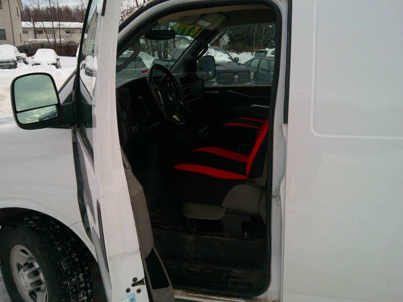 2017 Chevrolet Express 2500