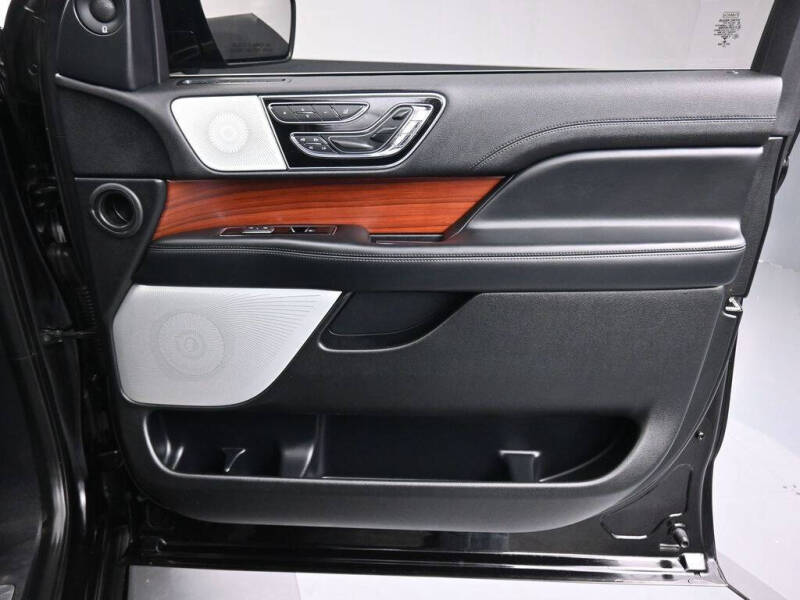 2021 Lincoln Navigator L Reserve