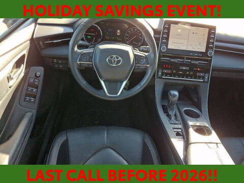 2022 Toyota Avalon Hybrid XSE Nightshade