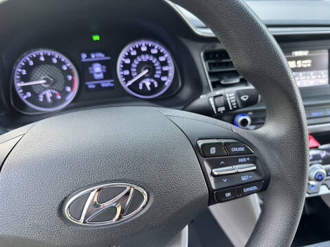 2020 Hyundai Elantra