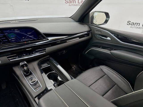 2023 Cadillac Escalade Sport