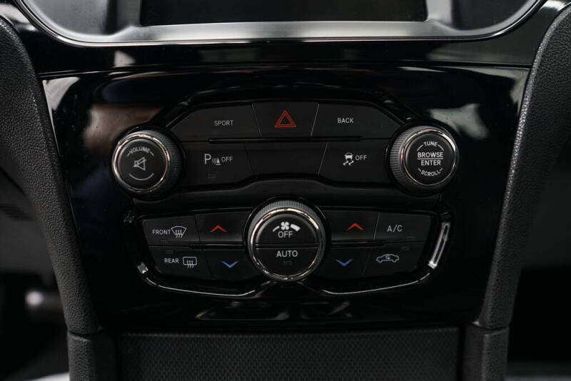 2016 Chrysler 300